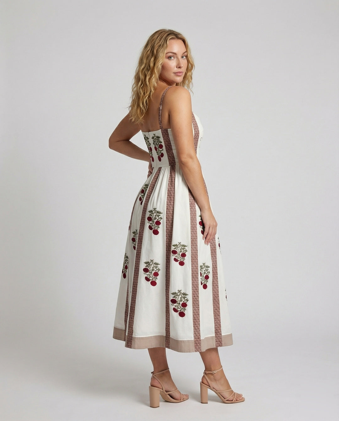 Product 15560960049482 - full_body_front