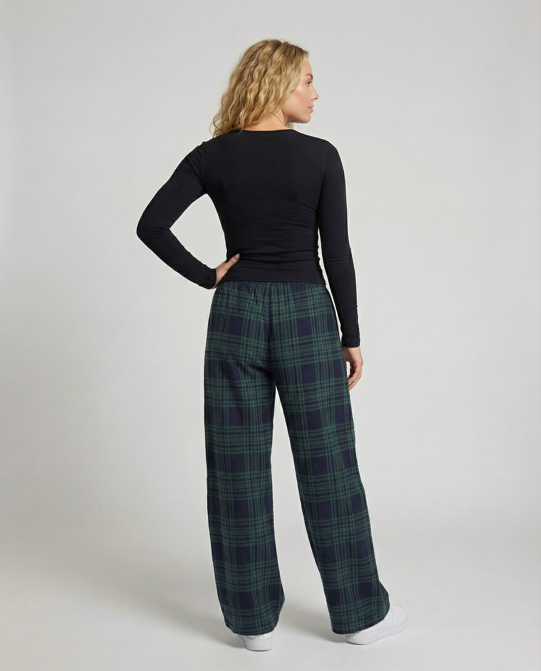 Product 15560963719498 - back_view