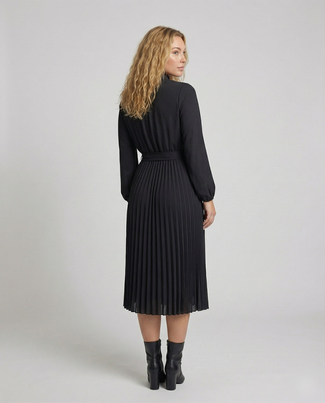 Product 15560973648202 - back_view