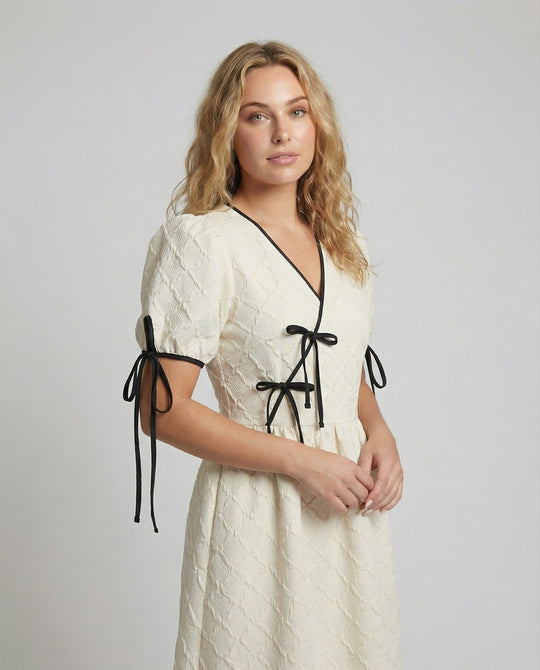 Product 15560982659402 - upper_body