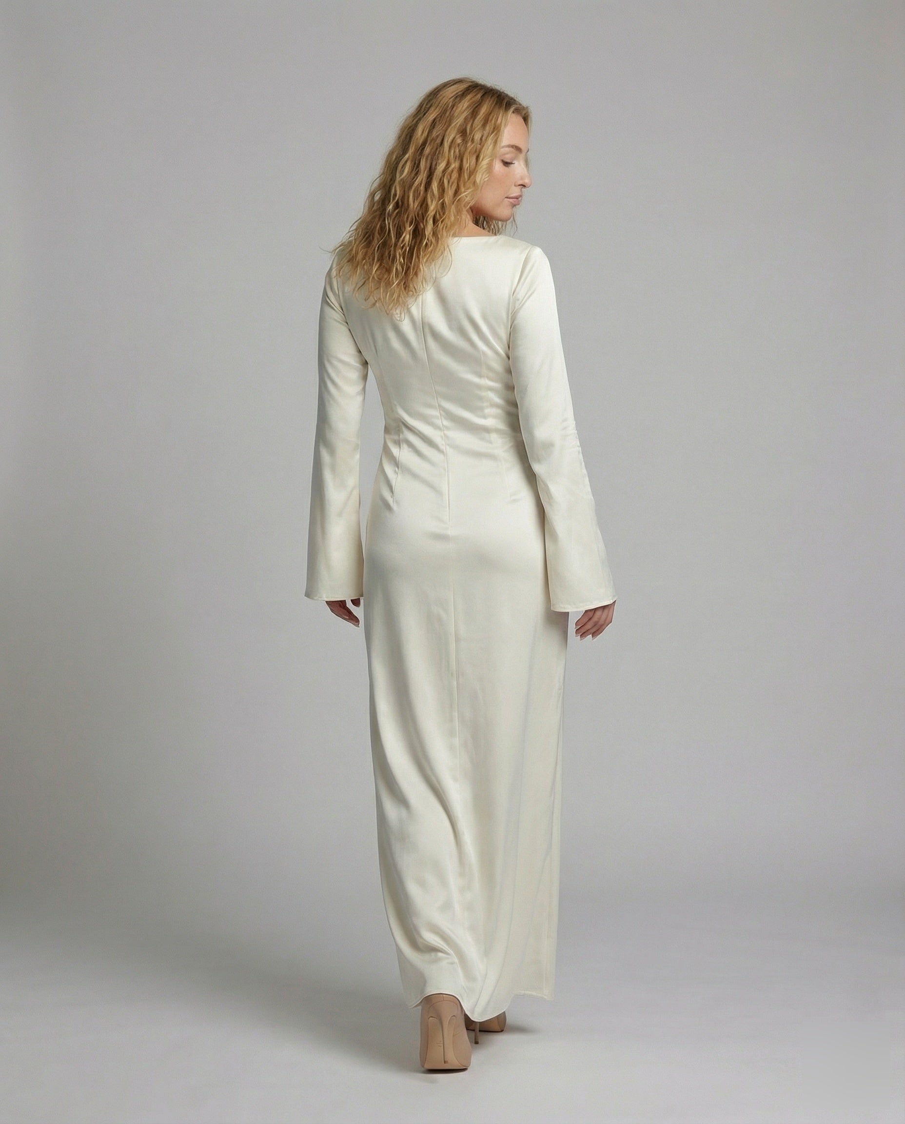 Product 15560983675210 - back_view