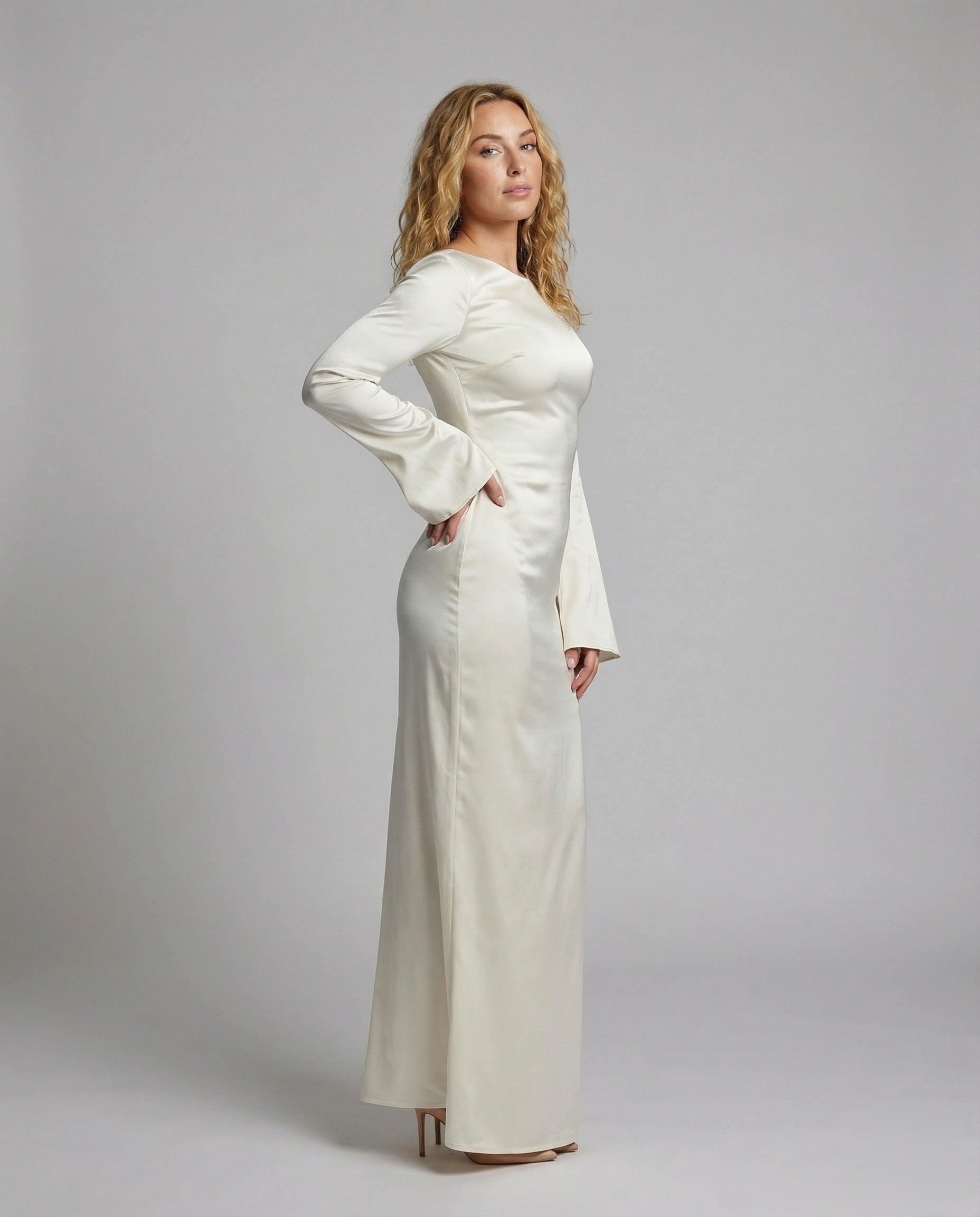 Product 15560983675210 - full_body_front