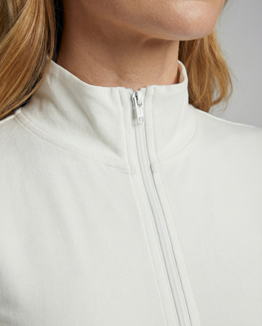 Product 15561000124746 - close_up_detail