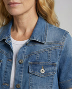 Product 15564284657994 - close_up_detail