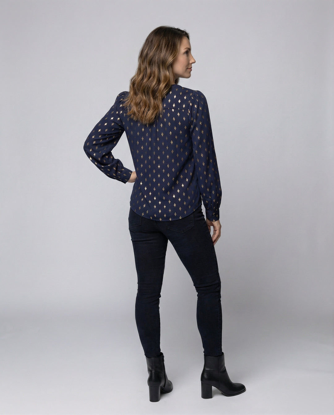 Product 15564291506506 - back_view