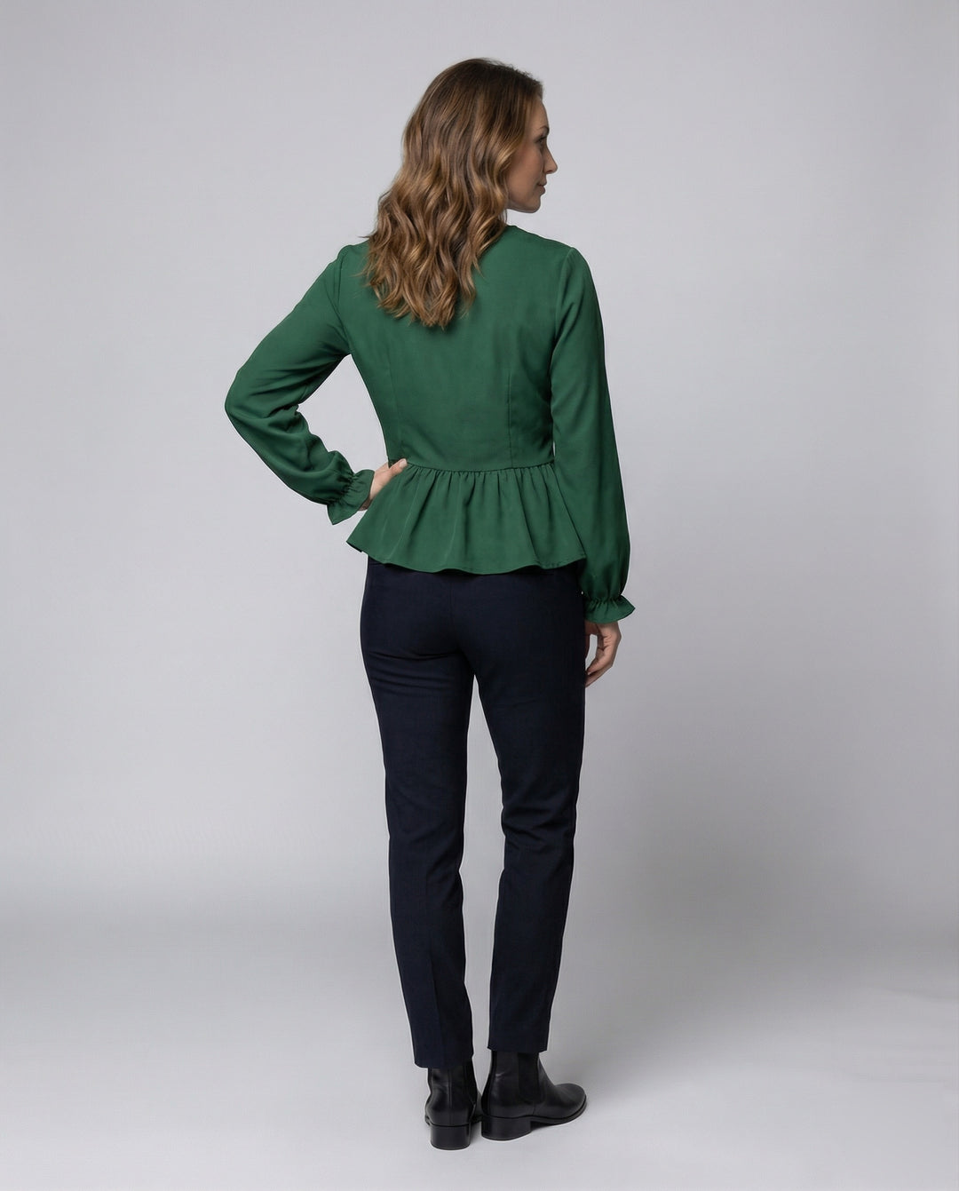 Product 15564291801418 - back_view