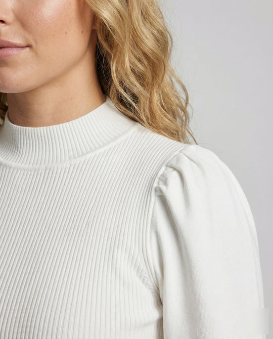 Product 15564293734730 - close_up_detail