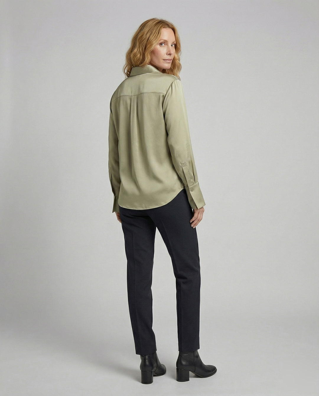 Product 15564297306442 - back_view