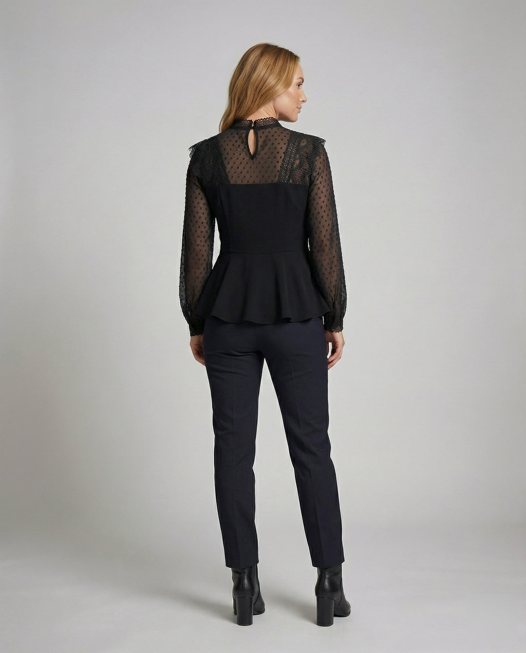 Product 15564302582090 - back_view