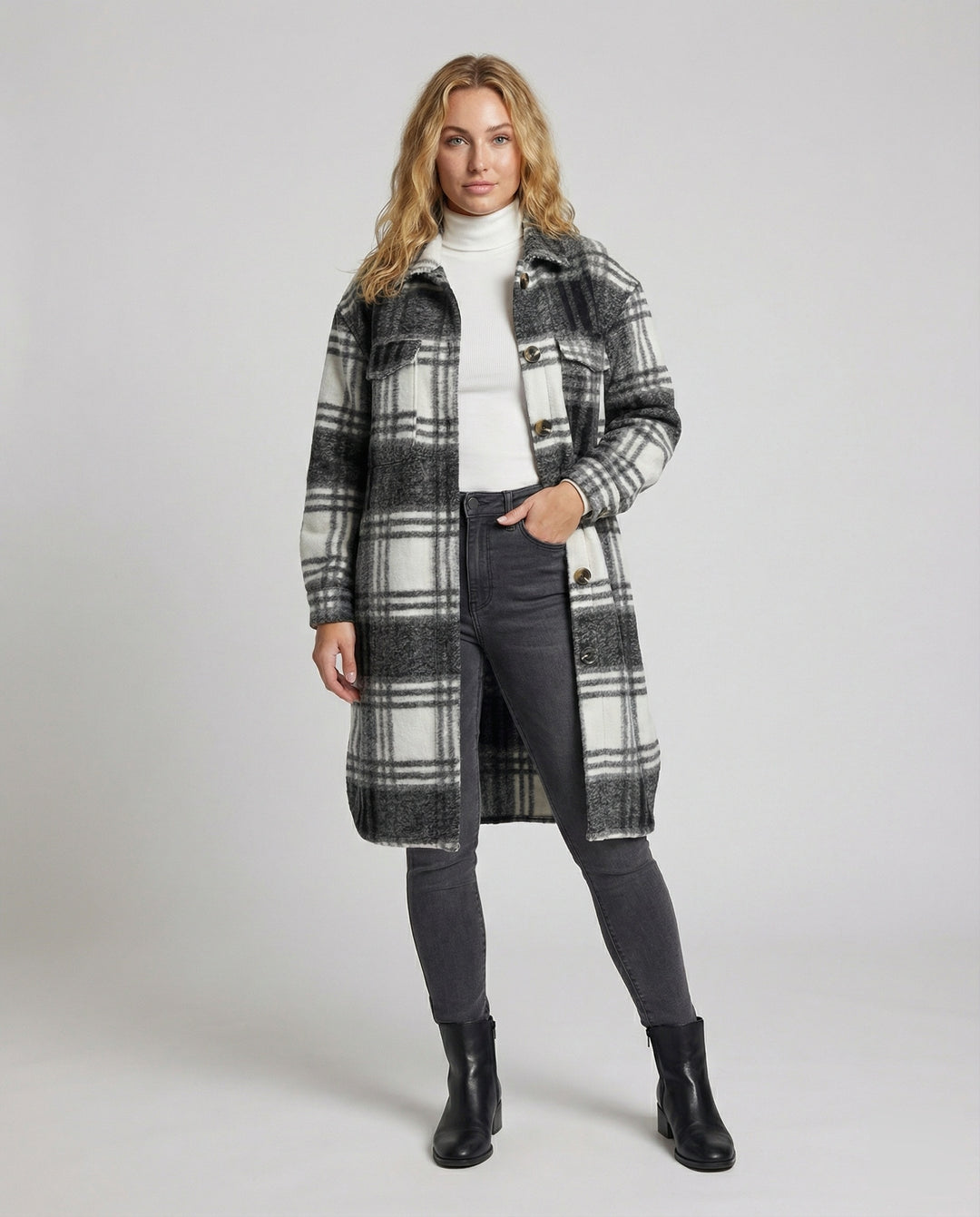 Product 15564309430602 - full_body_front
