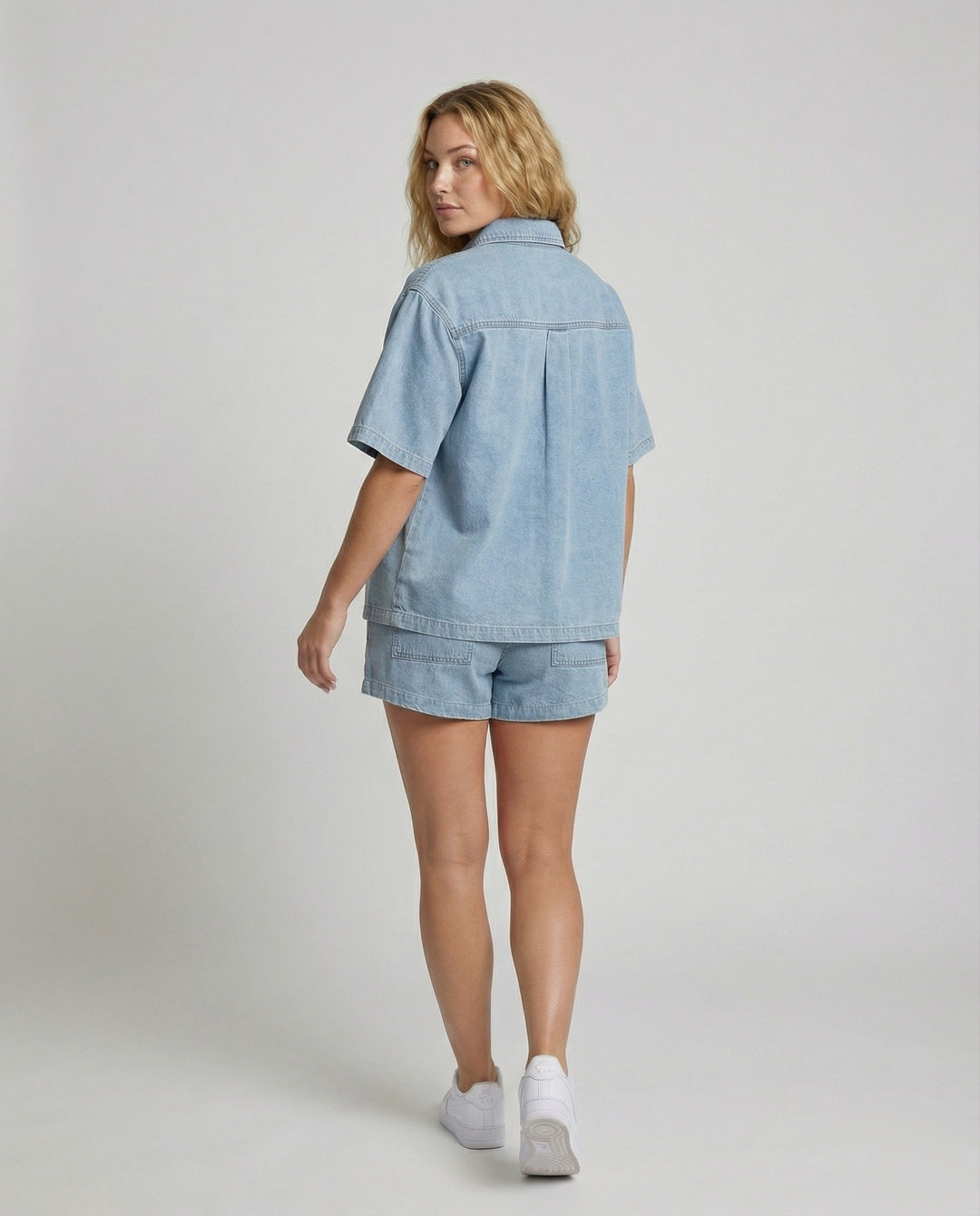 Product 15564309758282 - back_view
