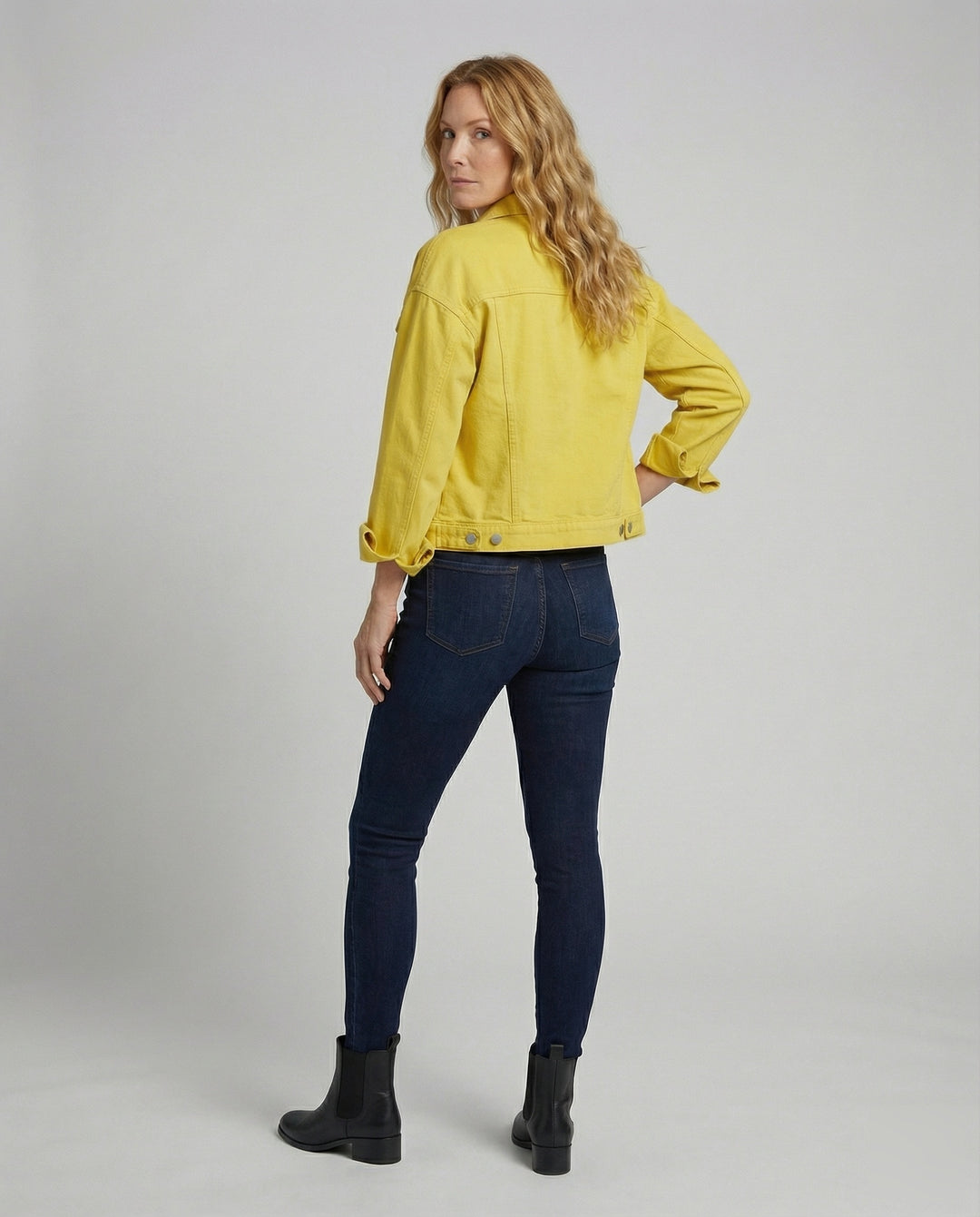 Product 15564310741322 - back_view