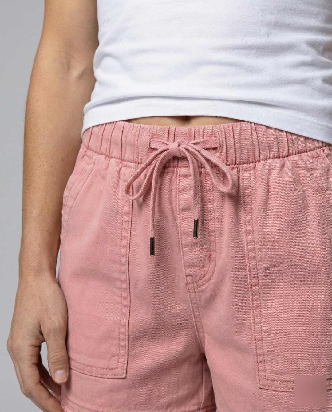 Product 15564315492682 - close_up_detail