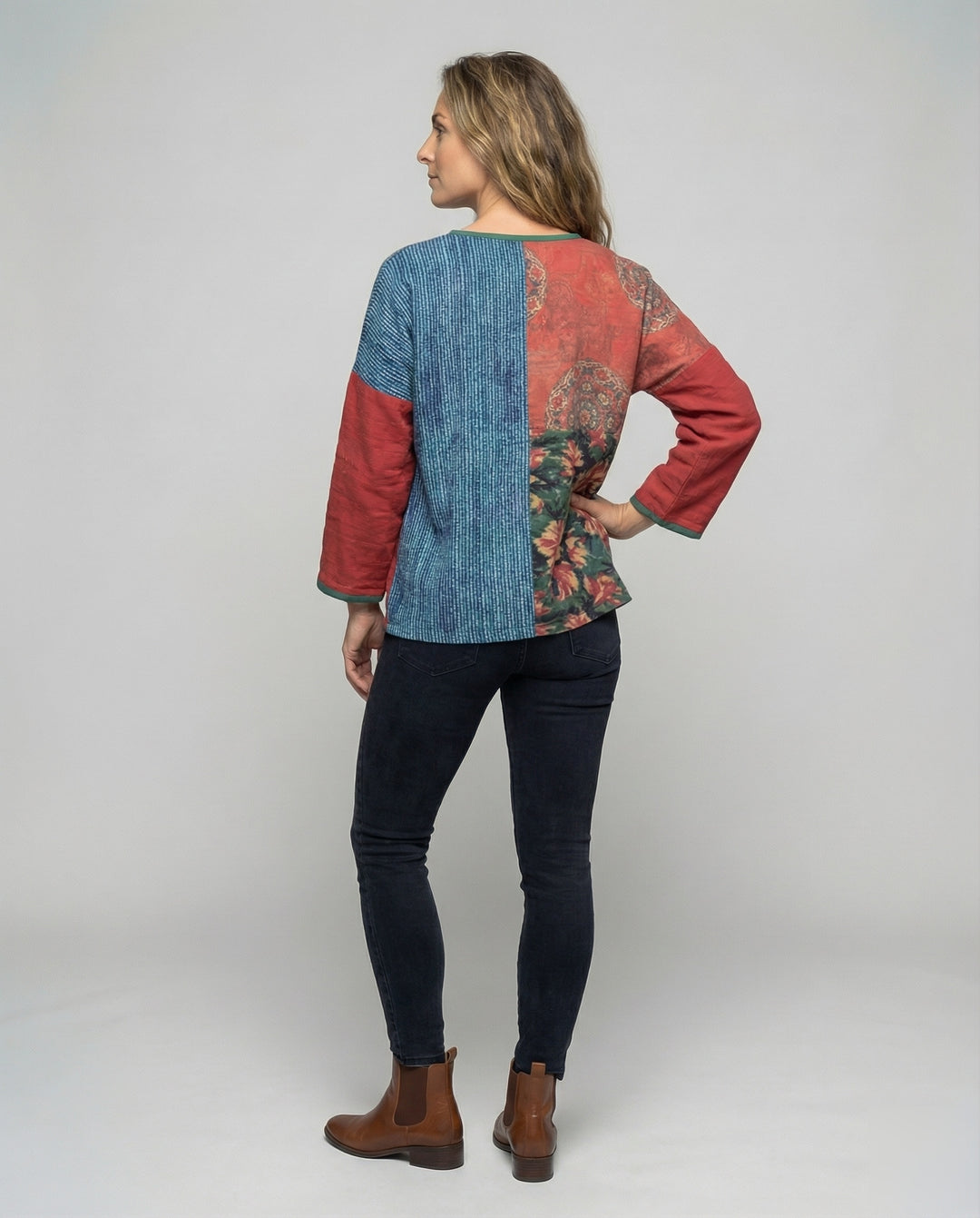 Product 15564316901706 - back_view
