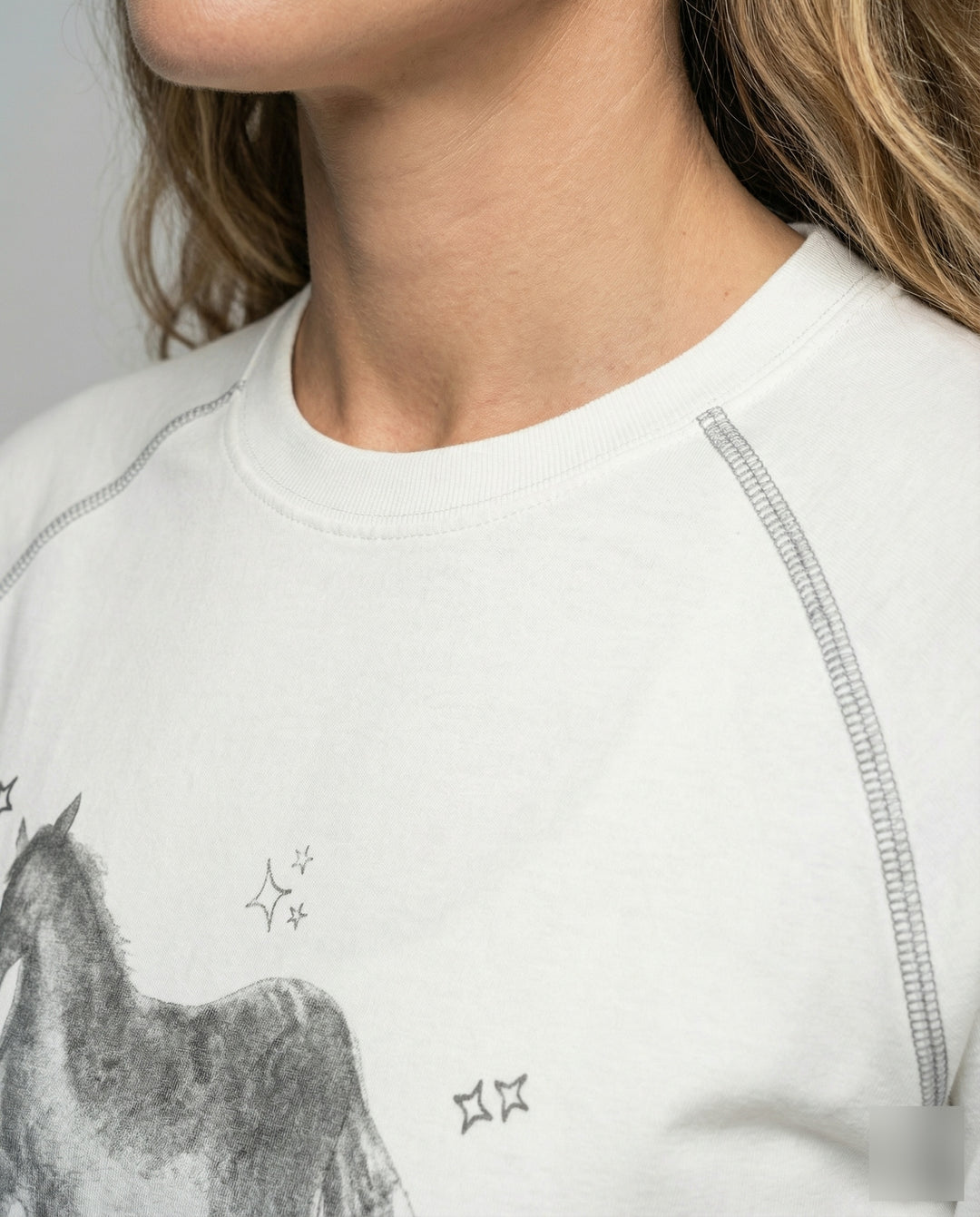 Product 15564317294922 - close_up_detail