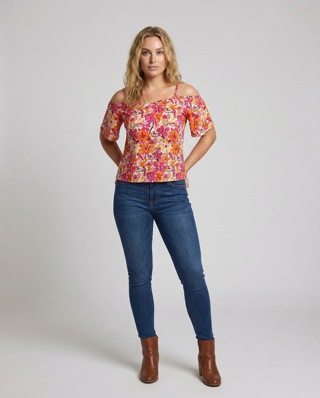 Product 15564318507338 - full_body_front