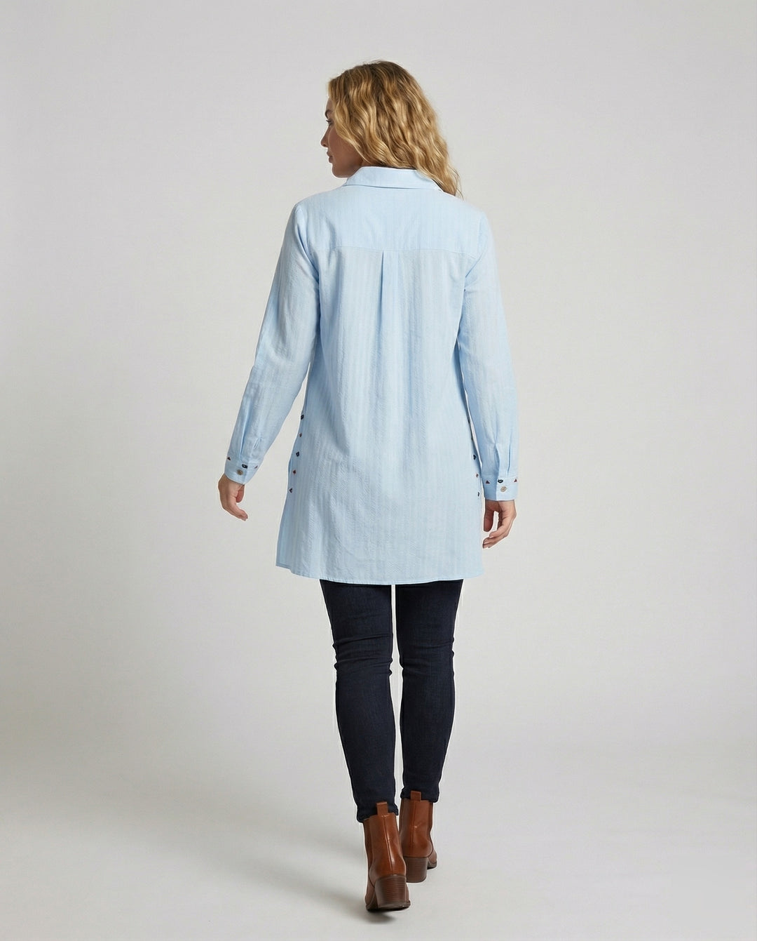 Product 15564318671178 - back_view
