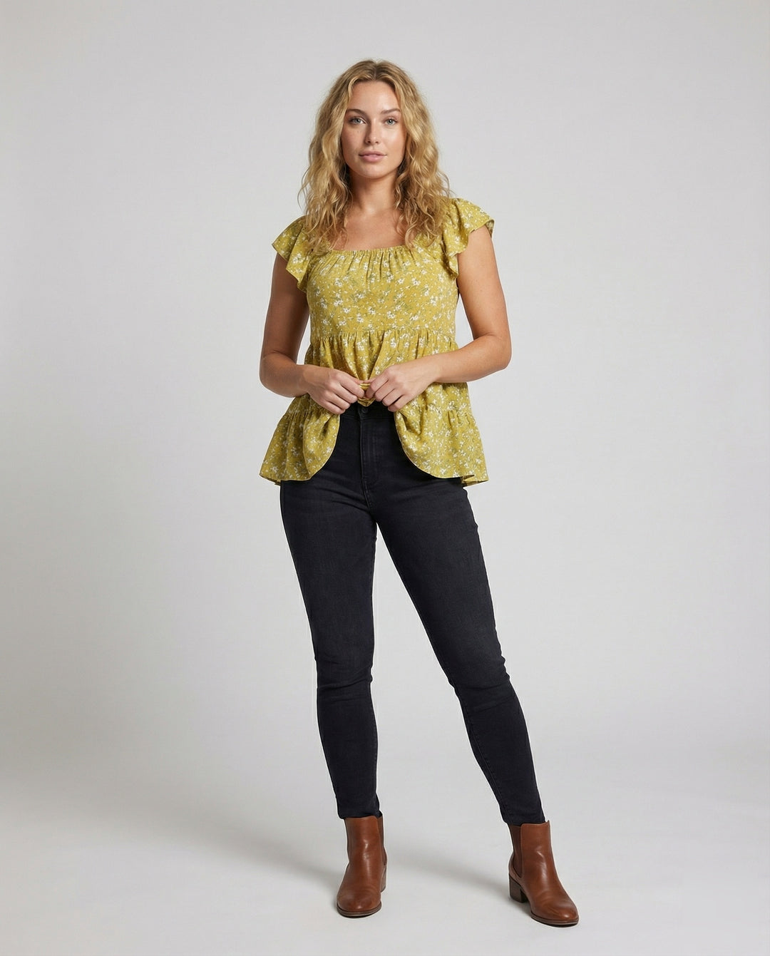 Product 15564318966090 - full_body_front