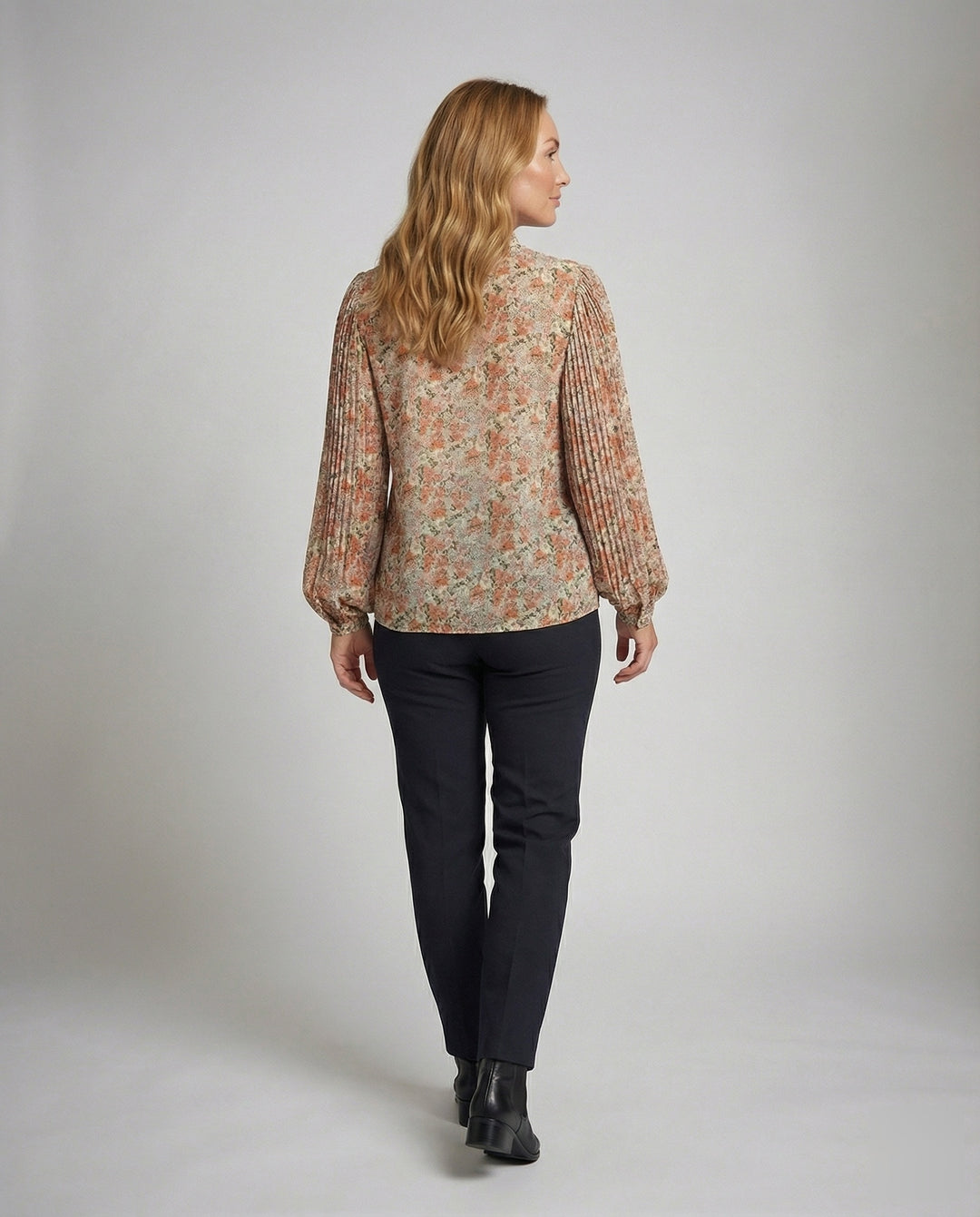 Product 15564319359306 - back_view
