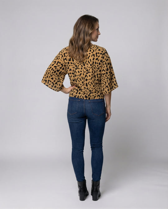 Product 15564321227082 - back_view
