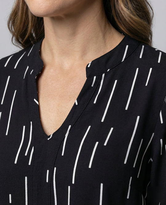 Product 15564321554762 - close_up_detail