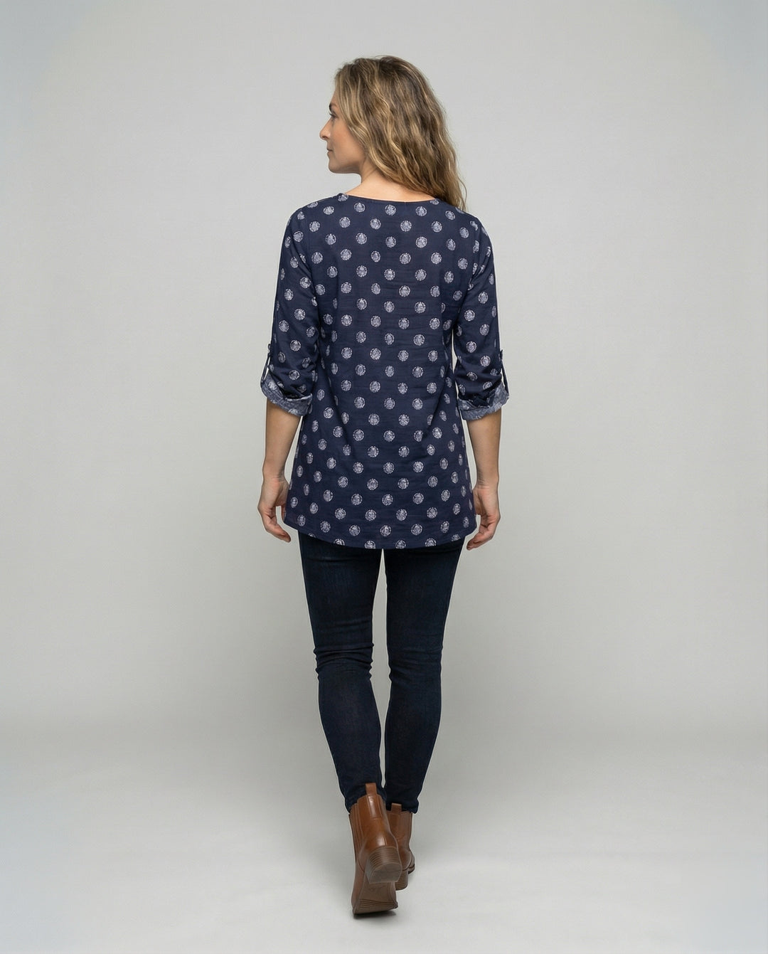 Product 15564322701642 - back_view