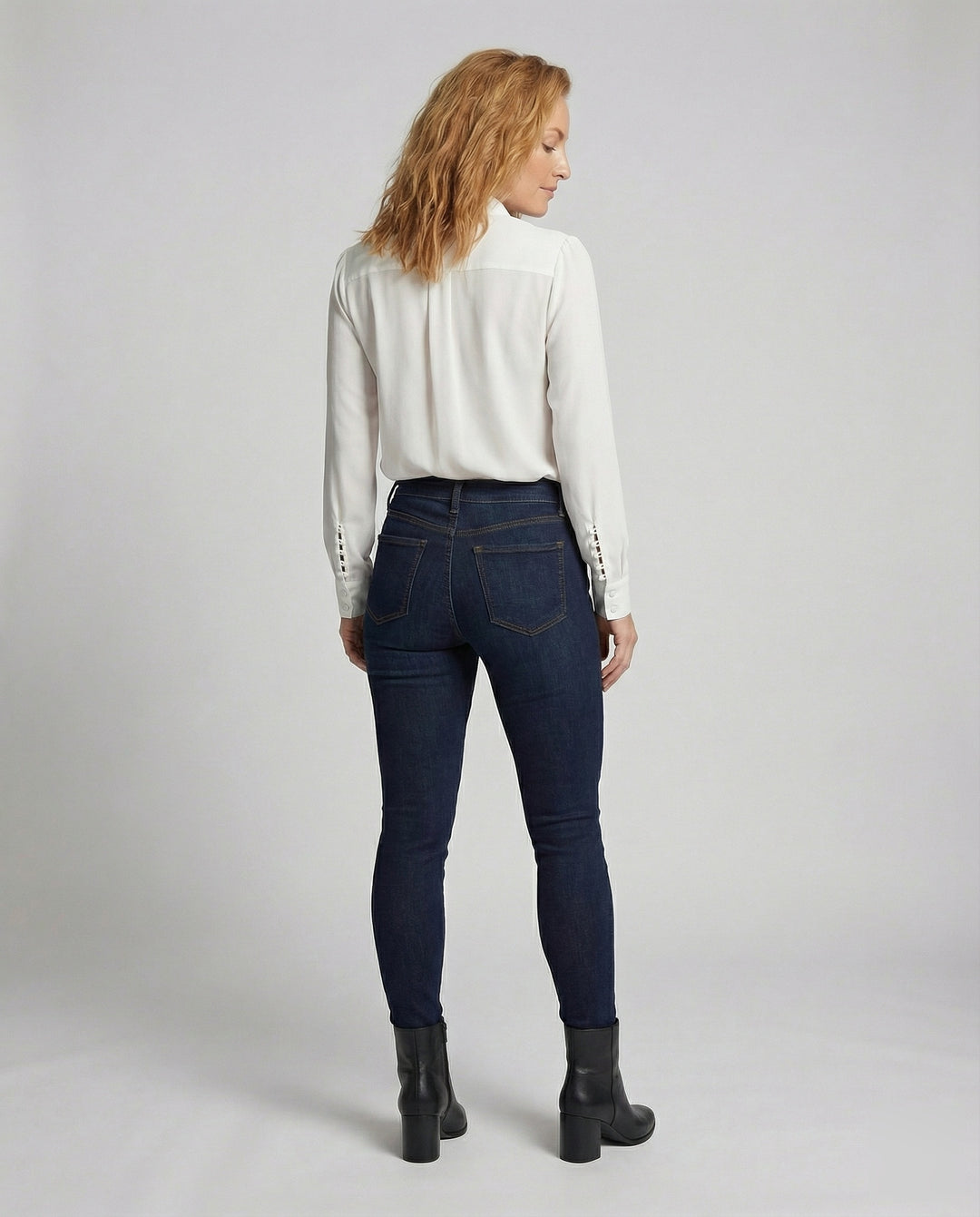 Product 15564328206666 - back_view