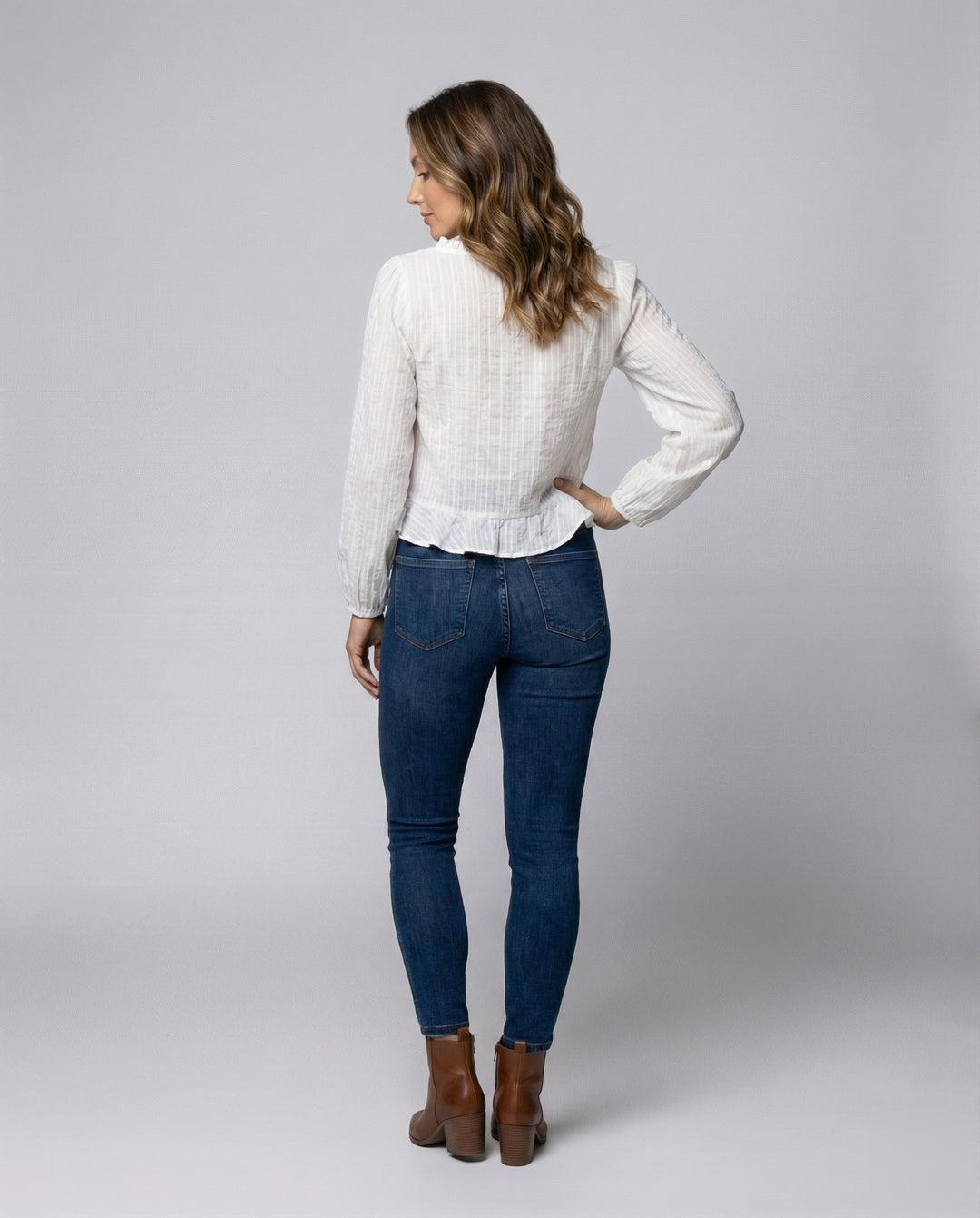 Product 15564328763722 - back_view
