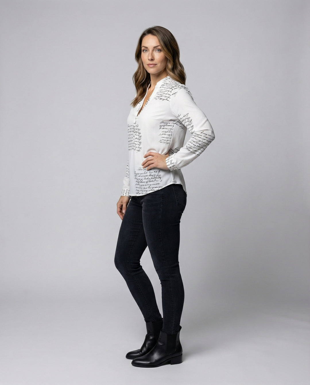 Product 15564335481162 - full_body_front