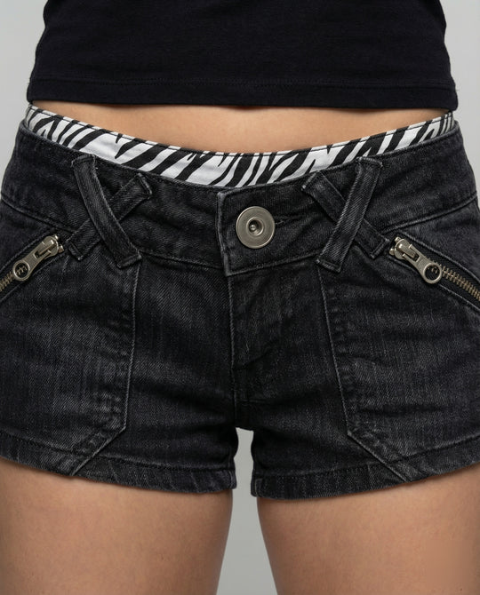 Product 15564339675466 - close_up_detail