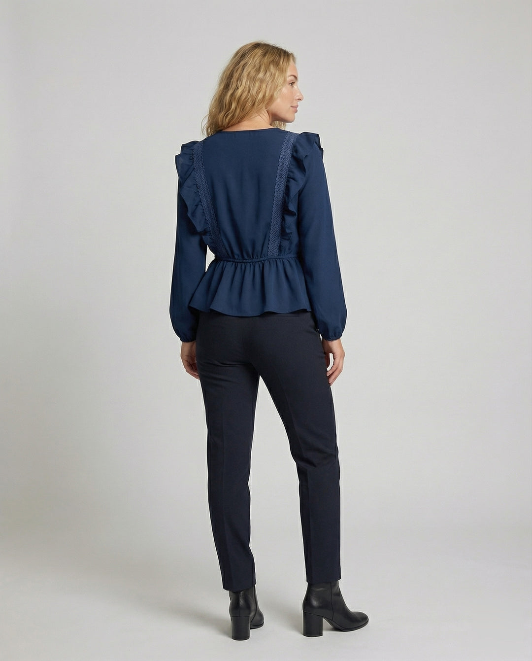 Product 15564341444938 - back_view