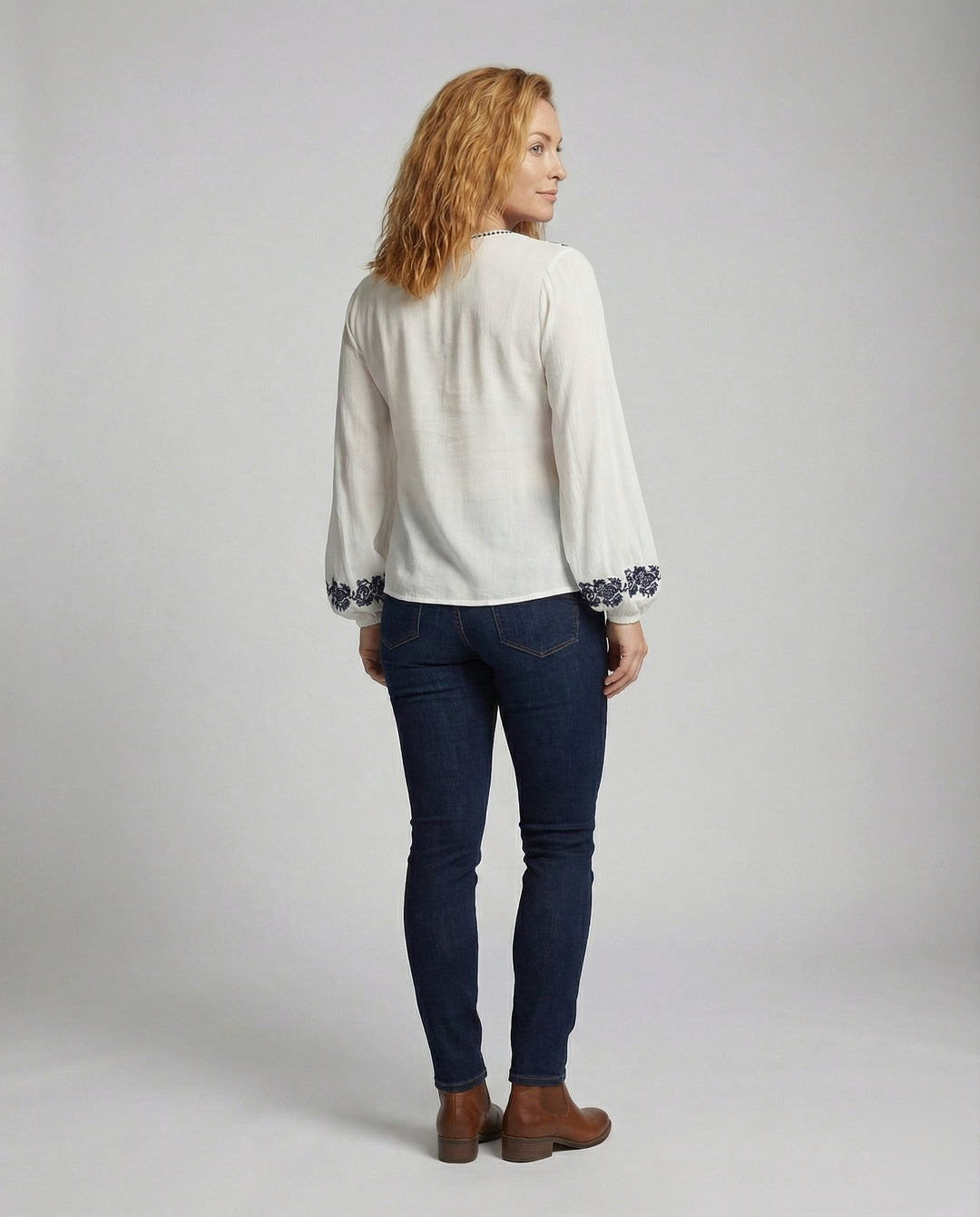 Product 15564348752202 - back_view