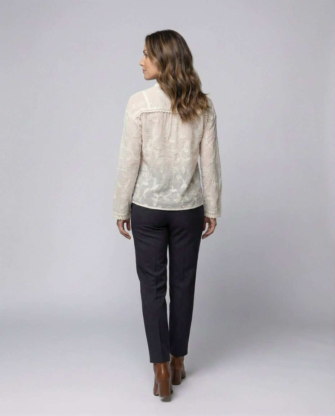 Product 15564349047114 - back_view