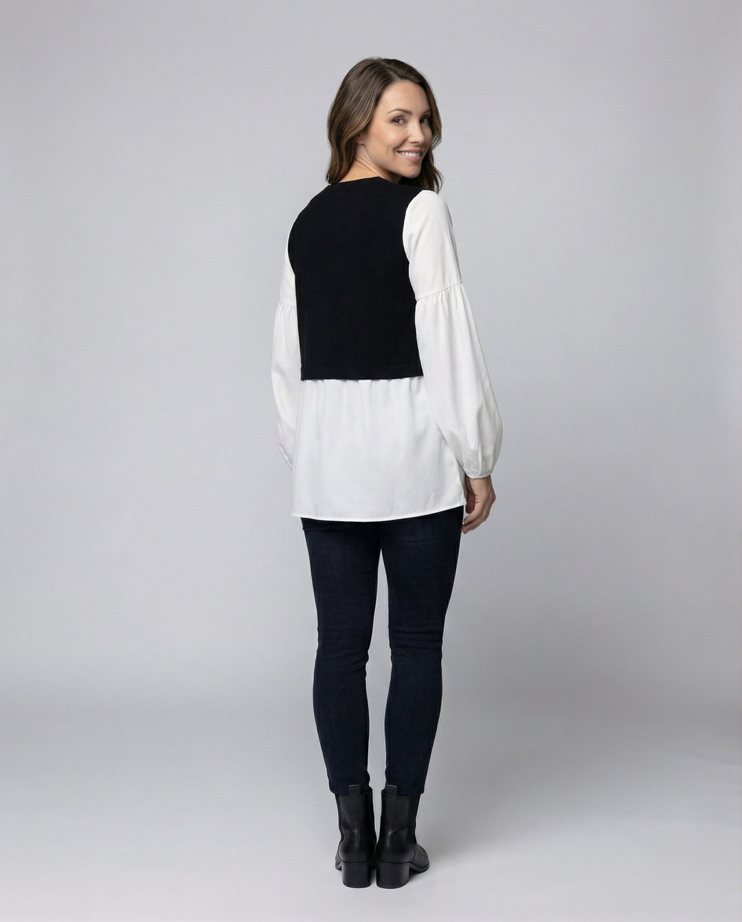 Product 15564349374794 - back_view