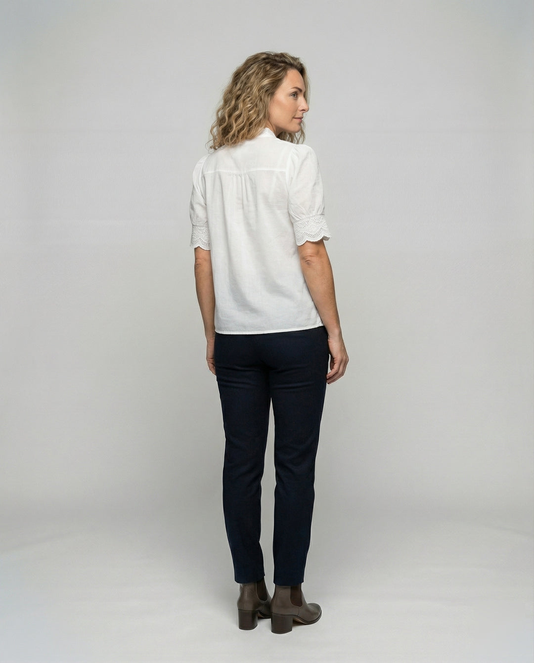 Product 15566627471690 - back_view