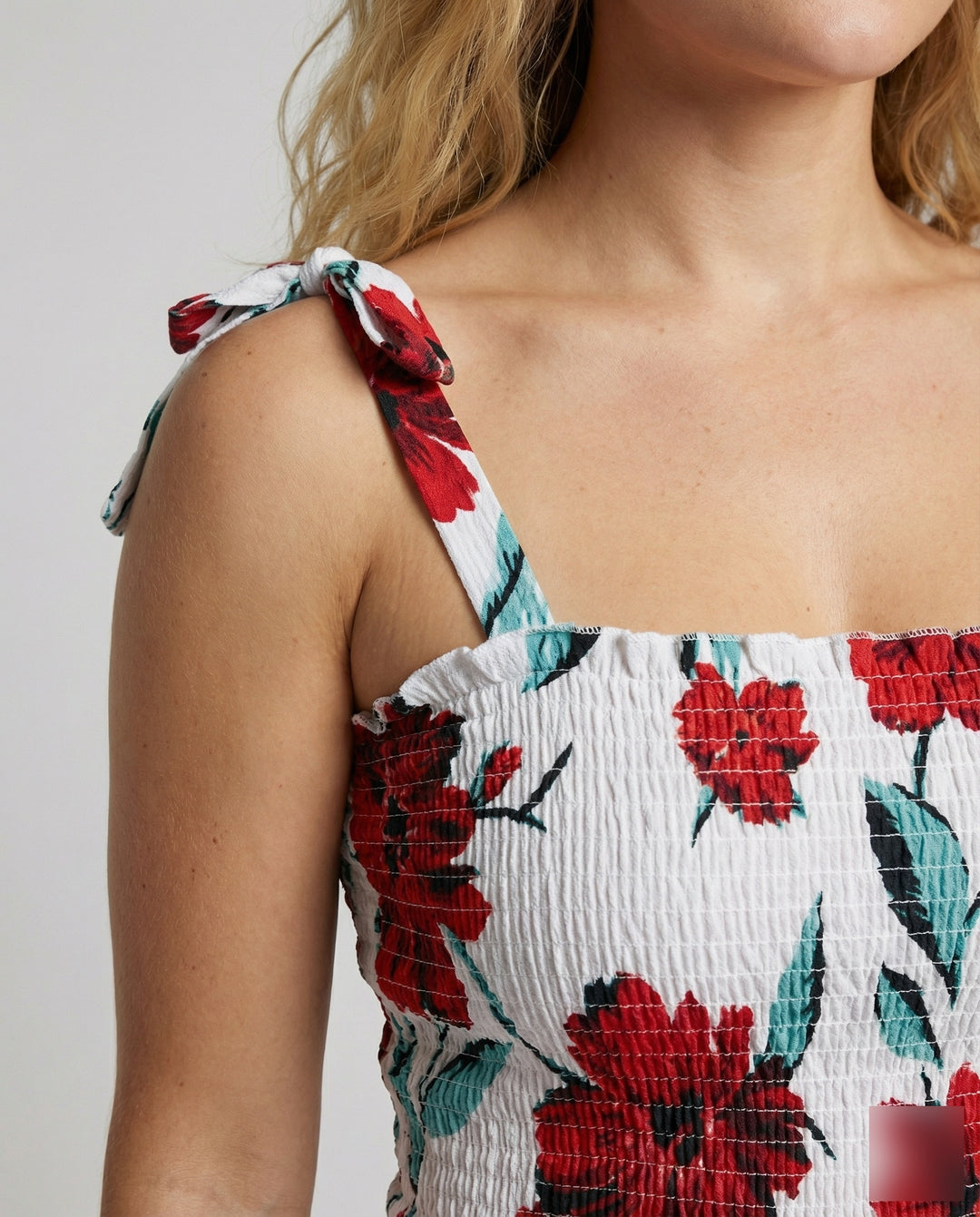 Product 15566648082762 - close_up_detail
