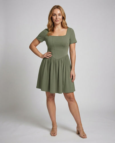Damen Skaterkleid mit Prinzessnähten