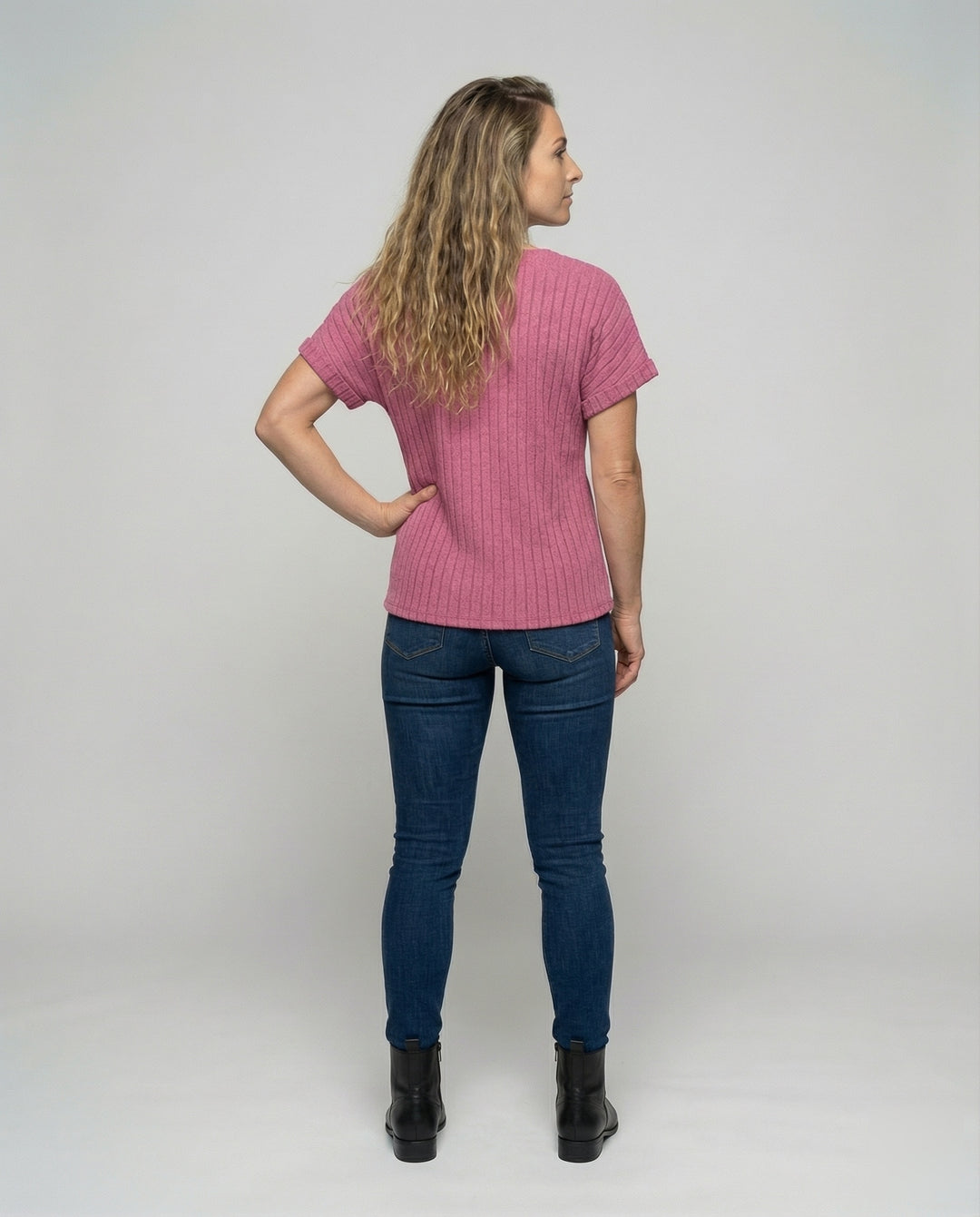 Product 15566661189962 - back_view