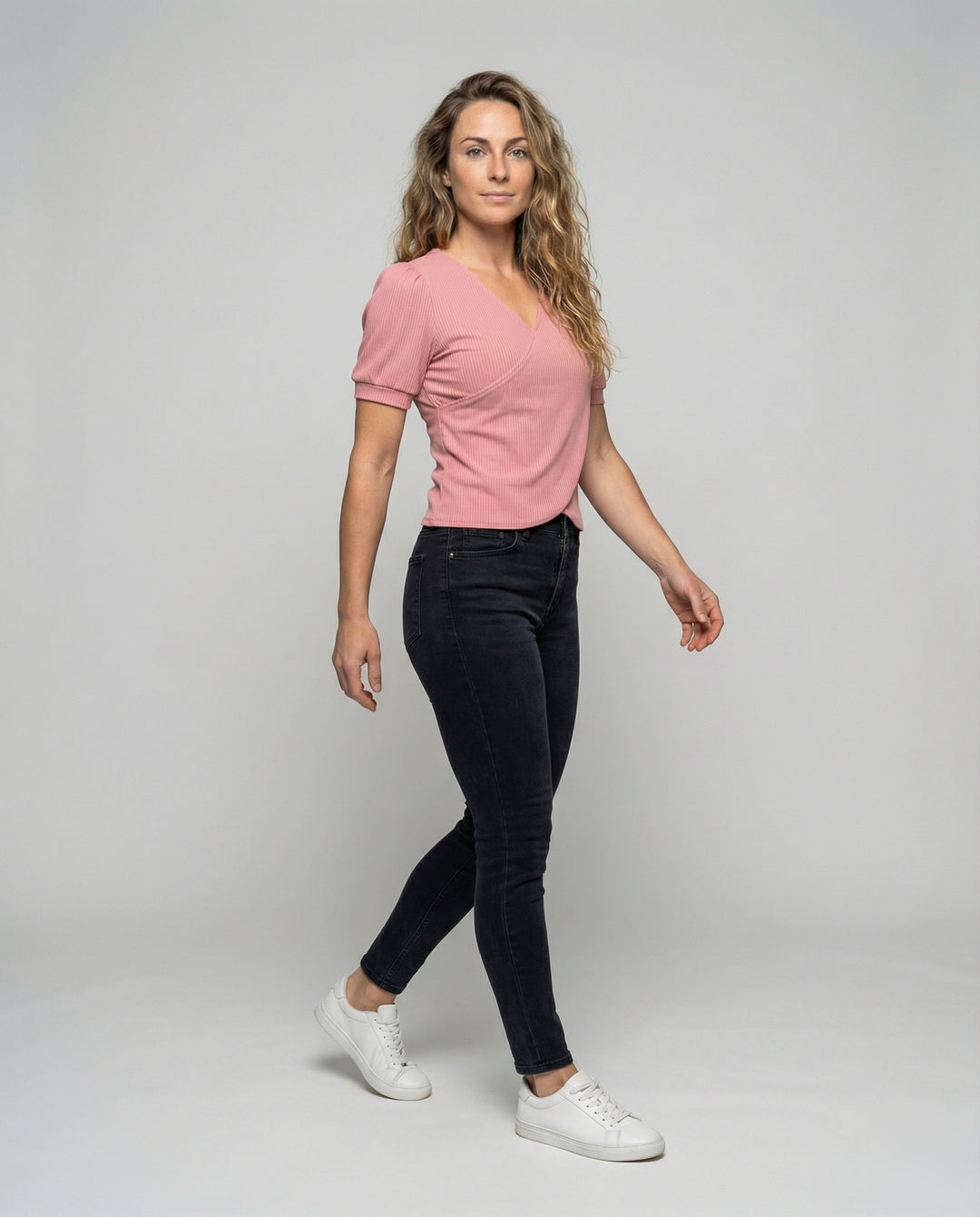 Product 15566661517642 - full_body_front