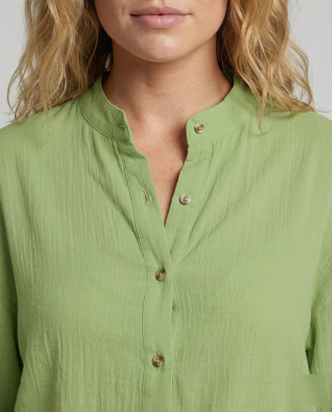 Product 15566685929802 - close_up_detail