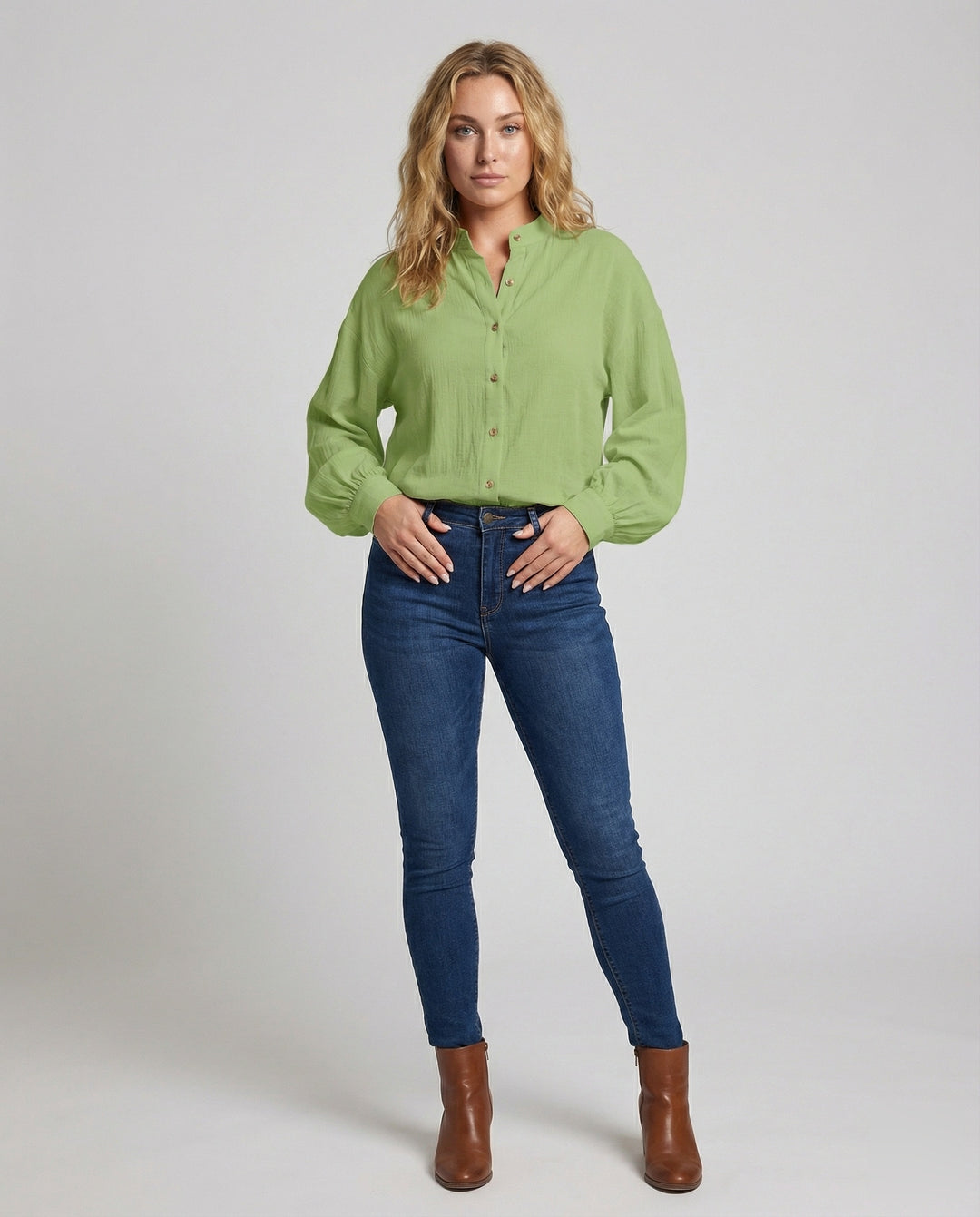 Product 15566685929802 - full_body_front