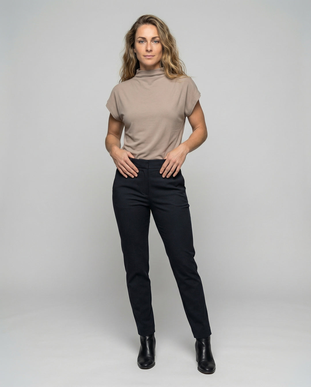 Product 15566692122954 - full_body_front