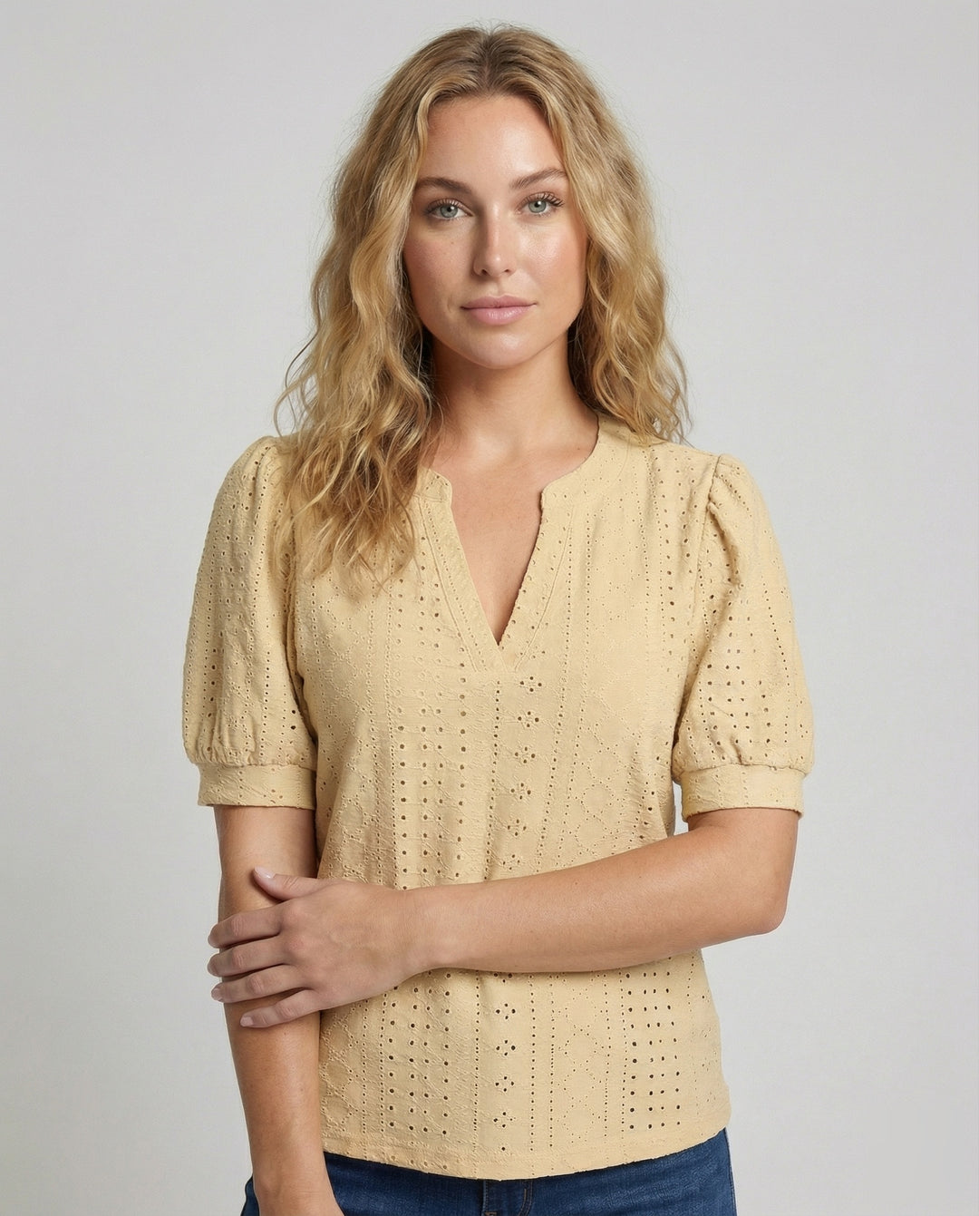 Product 15566693400906 - upper_body