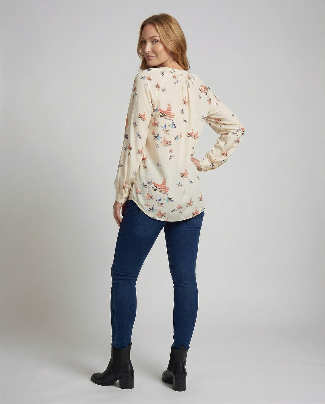 Product 15566695891274 - back_view