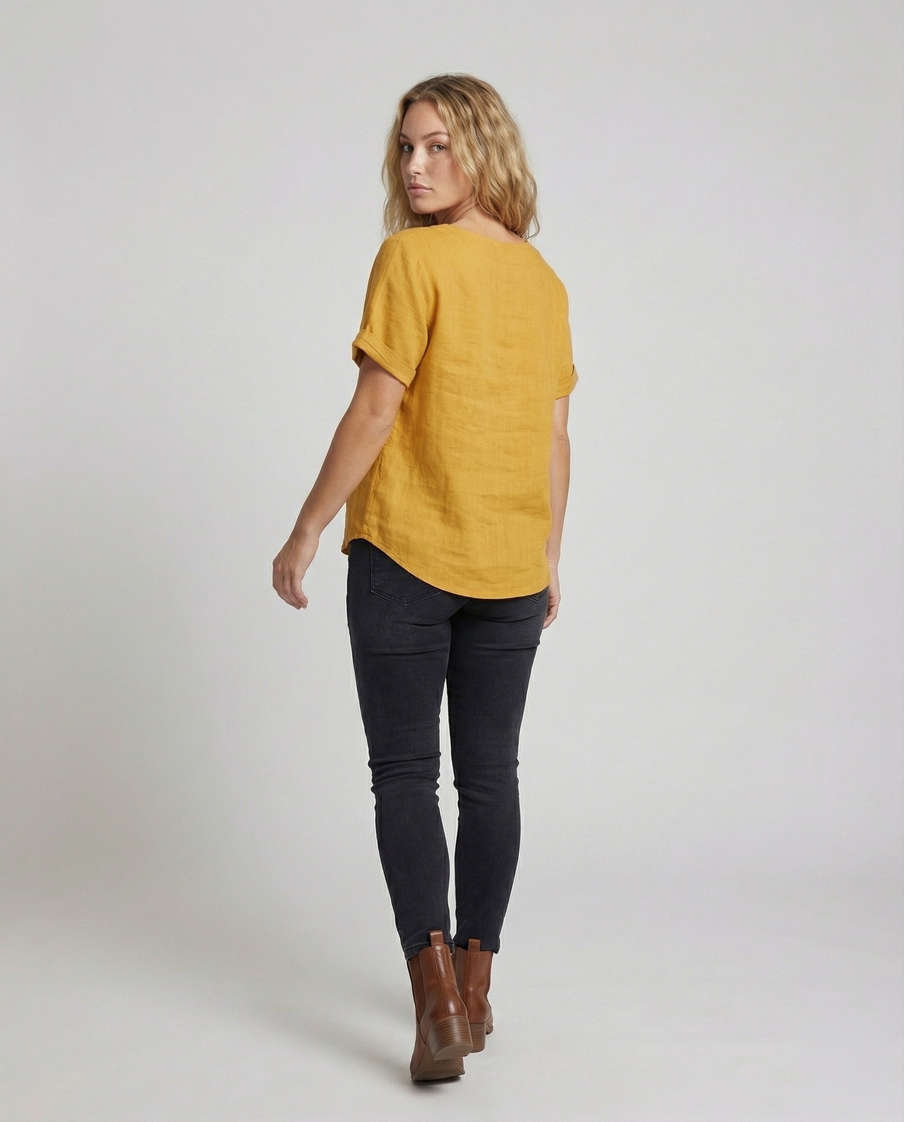 Product 15566698742090 - back_view