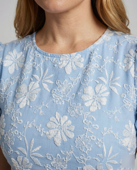 Product 15566709653834 - close_up_detail