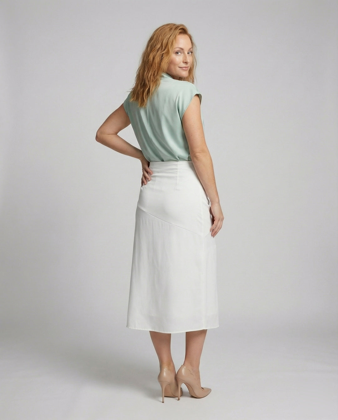 Product 15566711849290 - back_view