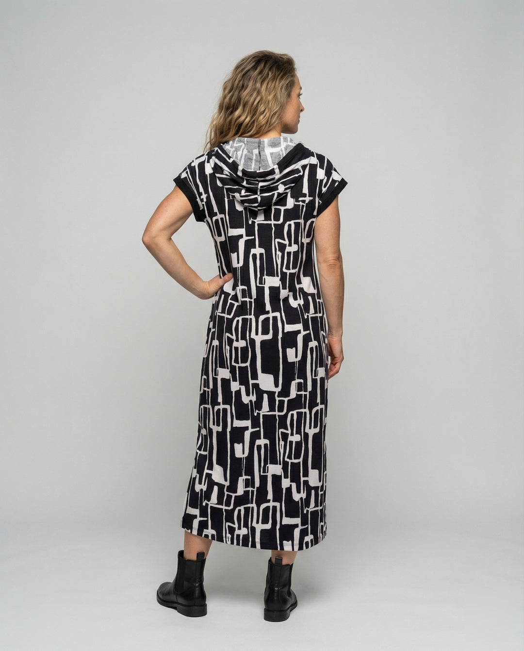 Product 15566719975754 - back_view