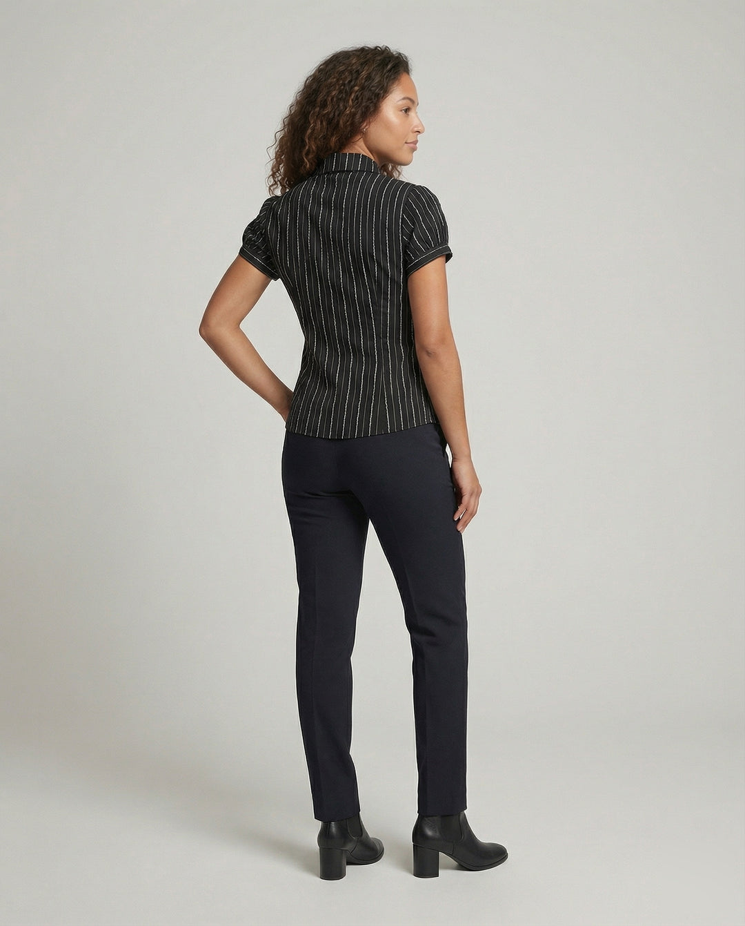 Product 15566721352010 - back_view