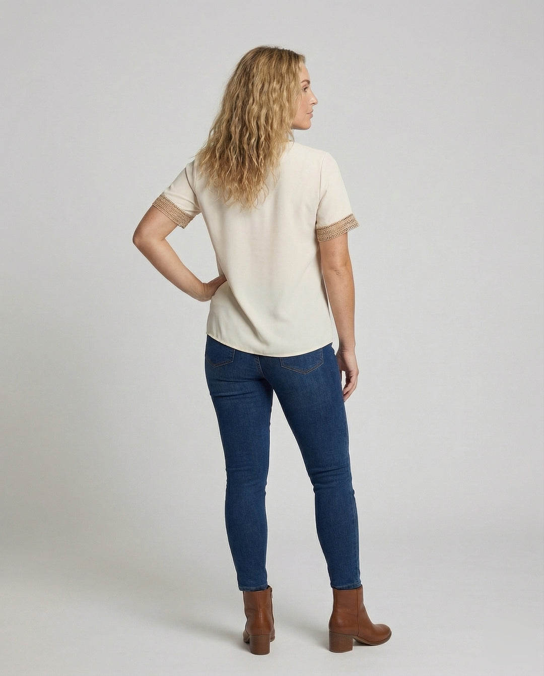 Product 15566734033226 - back_view